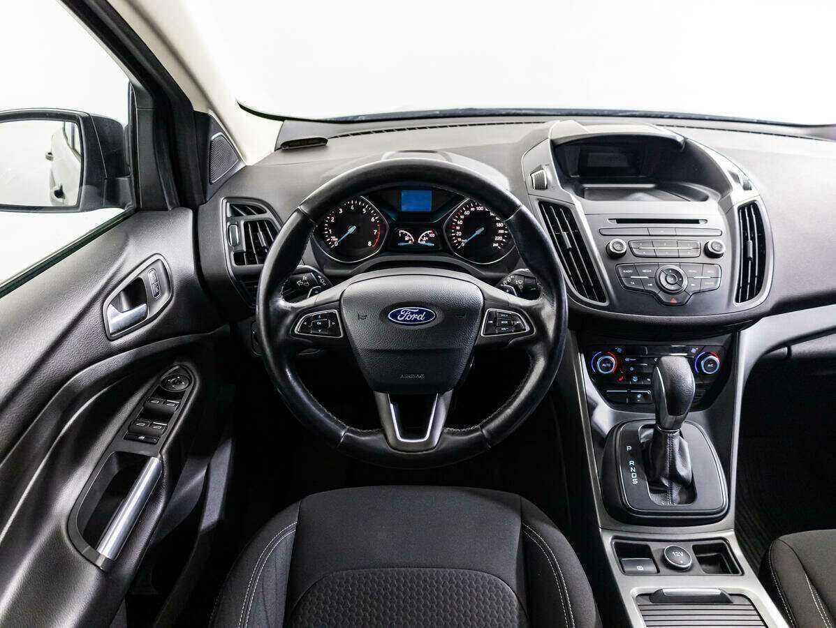 Купить Ford Kuga, 2018, 122 370 км.. Фото: #12
