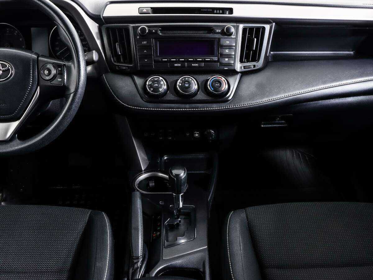 Купить Toyota RAV4, 2017, 69 277 км.. Фото: #13