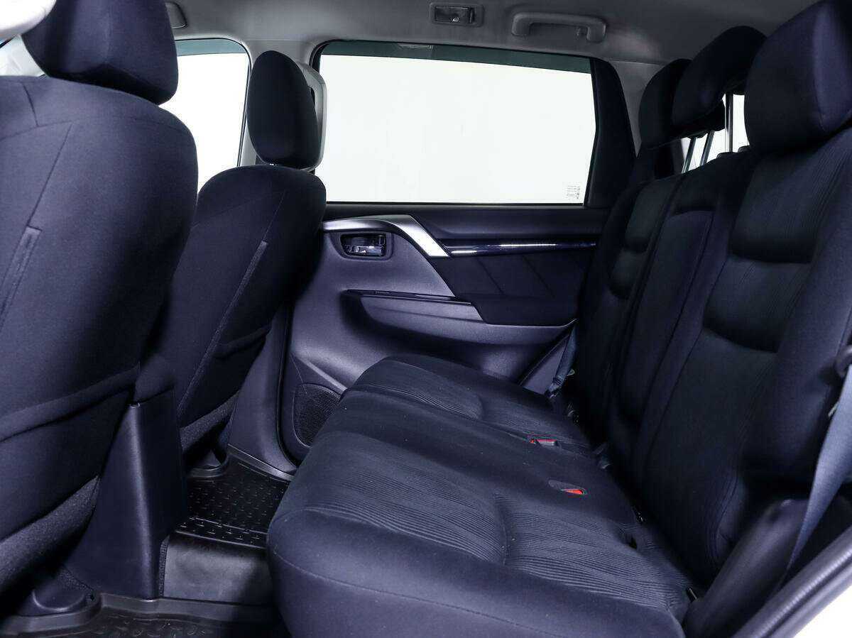 Купить Mitsubishi Pajero Sport, 2018, 122 535 км.. Фото: #10