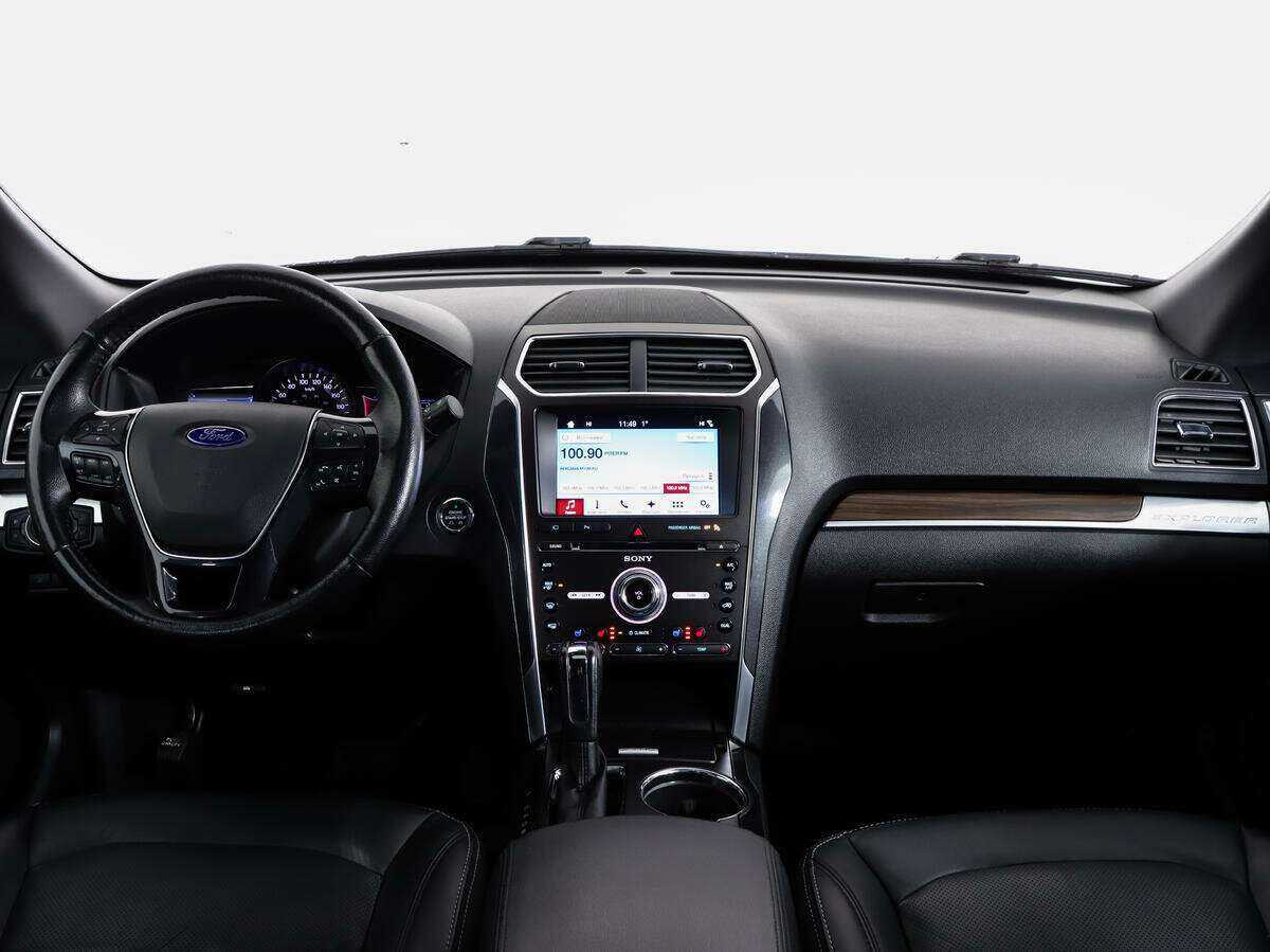 Купить Ford Explorer, 2017, 79 489 км.. Фото: #9