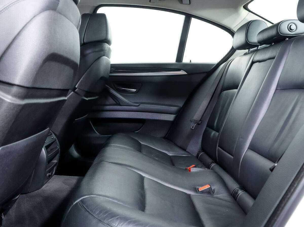 Купить BMW 5 серии, 2013, 236 804 км.. Фото: #10