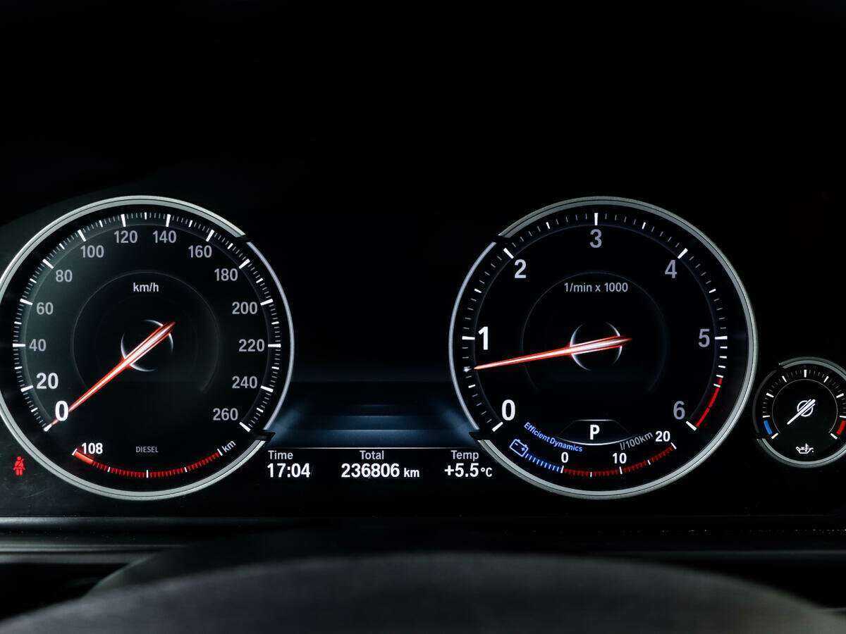 Купить BMW 5 серии, 2013, 236 804 км.. Фото: #23