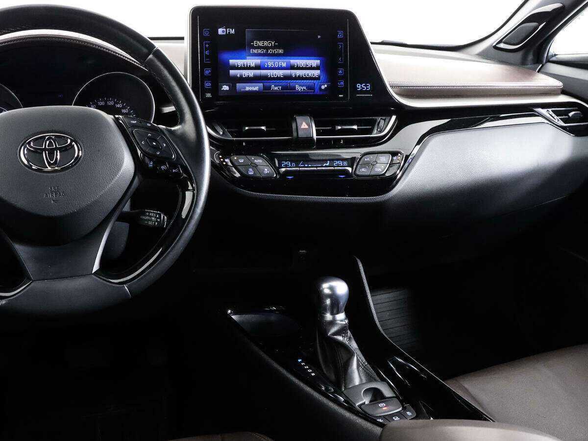 Купить Toyota C-HR, 2018, 116 084 км.. Фото: #13