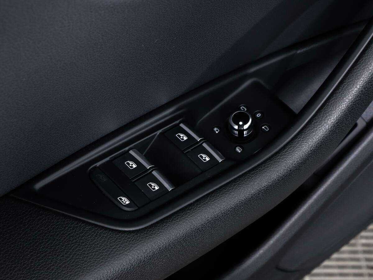 Купить Audi A4, 2017, 168 810 км.. Фото: #15