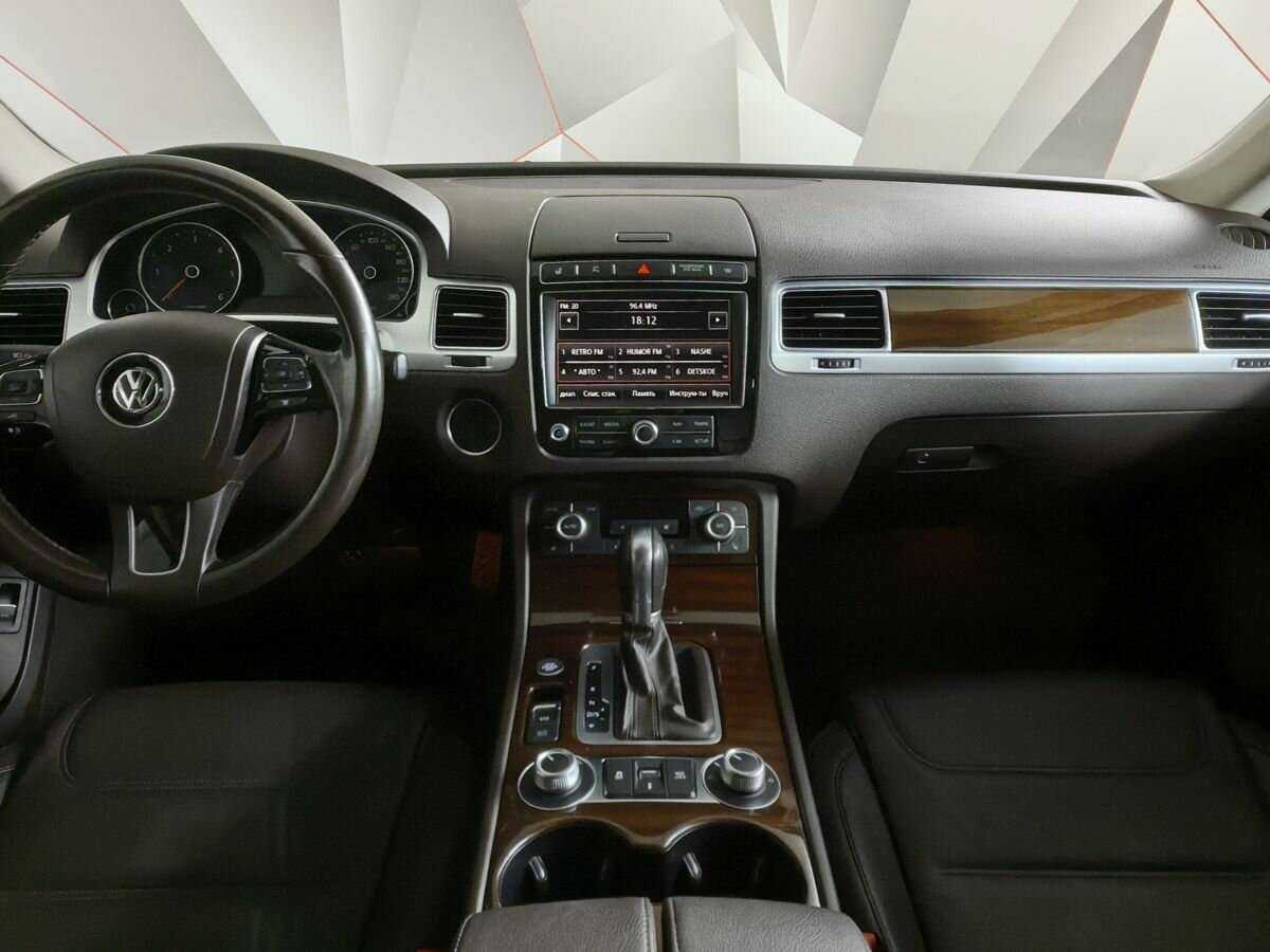 Купить Volkswagen Touareg, 2016, 96 305 км.. Фото: #9