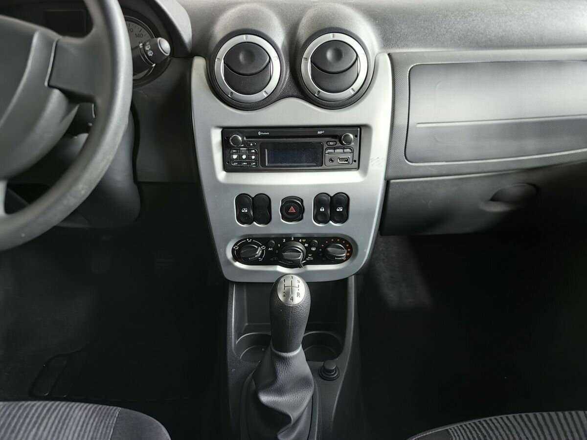 Купить Renault Sandero, 2013, 130 007 км.. Фото: #8