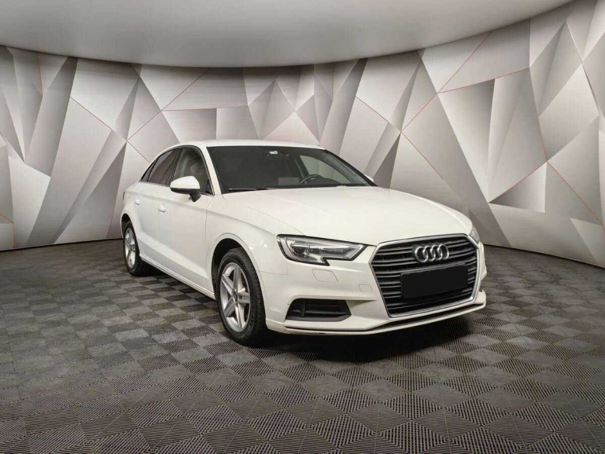 Купить Audi A3, 2019, 135 026 км.. Фото: #2
