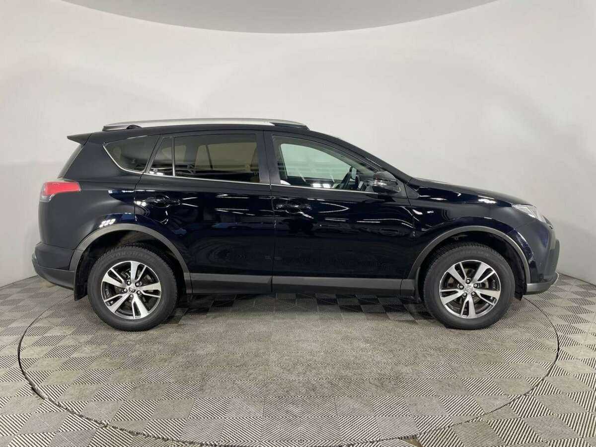 Купить Toyota RAV4, 2018, 86 830 км.. Фото: #3