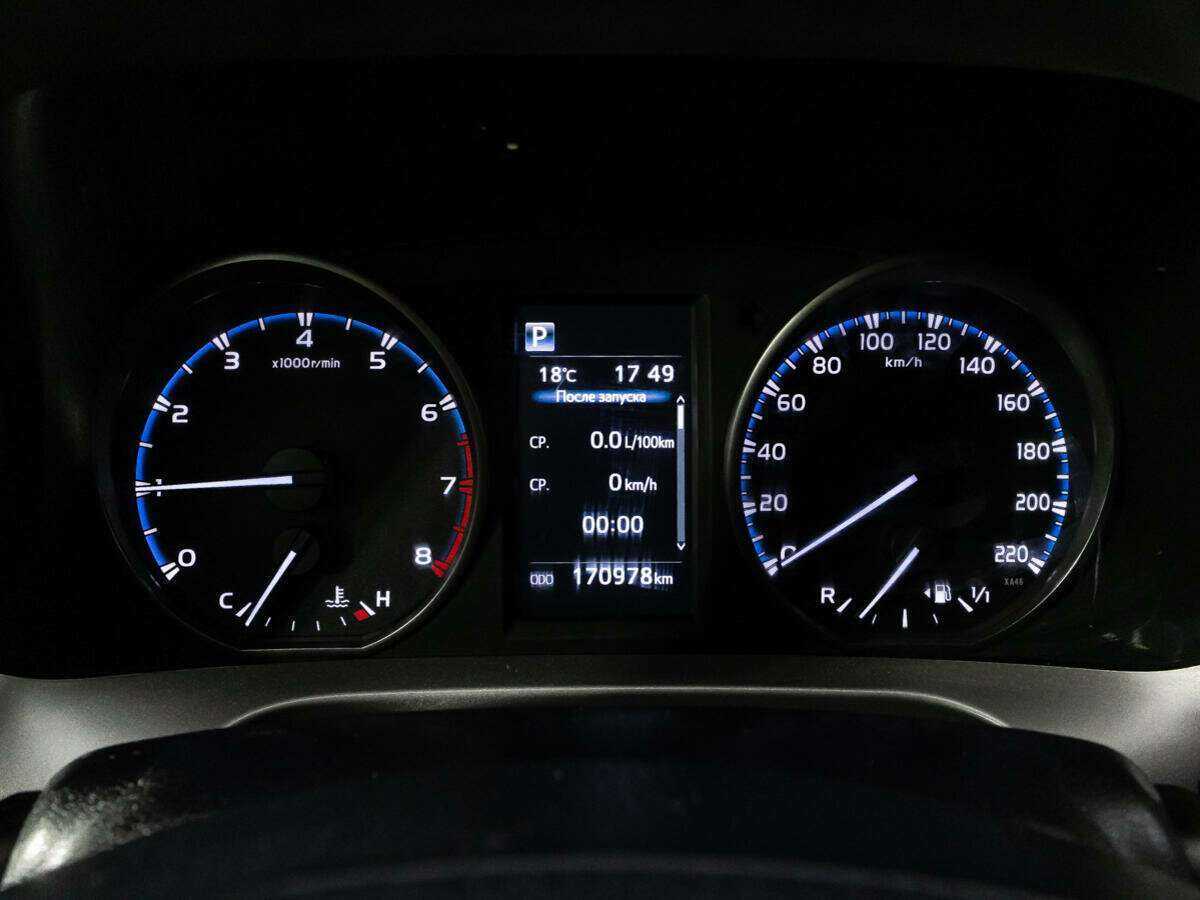 Купить Toyota RAV4, 2016, 170 973 км.. Фото: #11