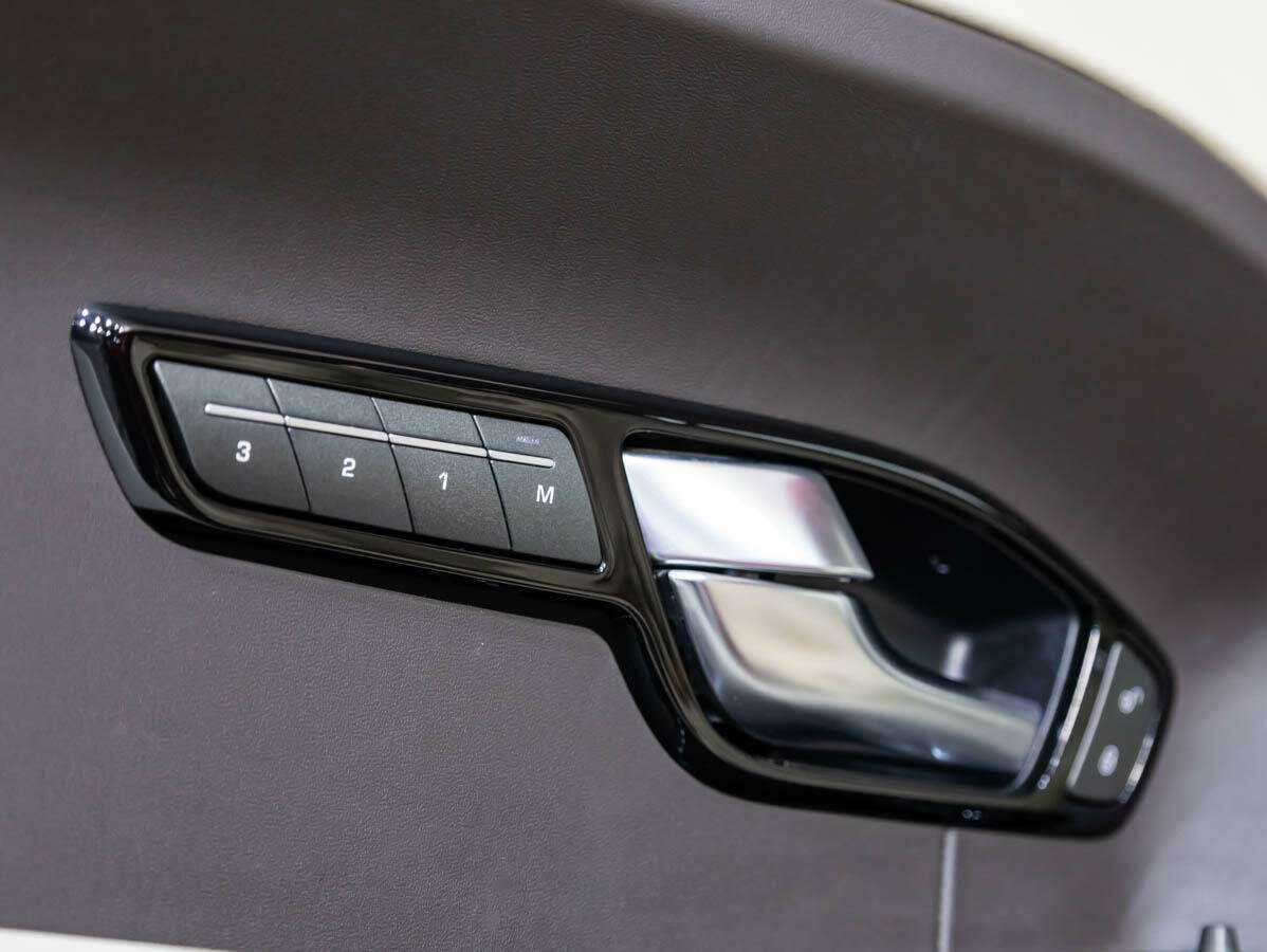 Купить Land Rover Range Rover Evoque, 2012, 152 255 км.. Фото: #21