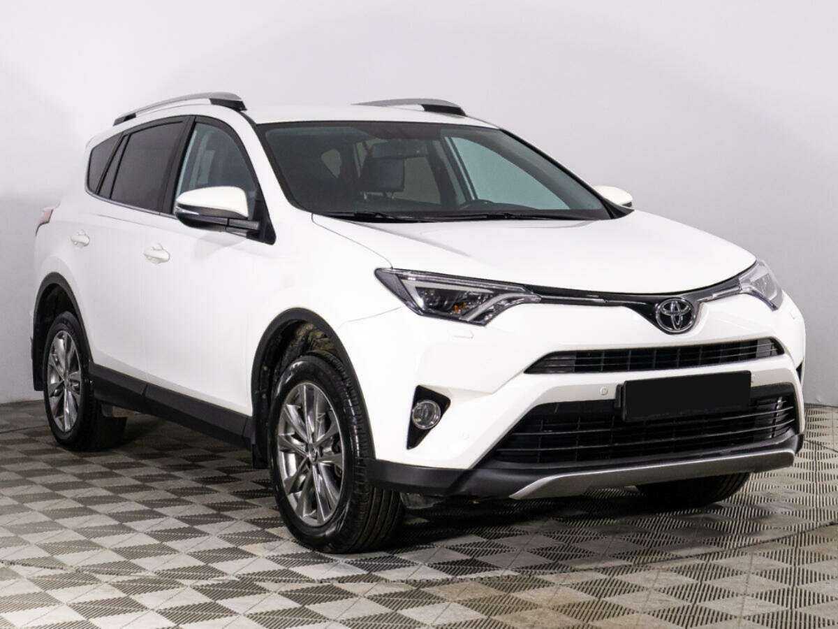 Купить Toyota RAV4, 2018, 109 603 км.. Фото: #2