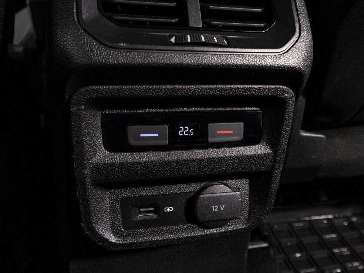 Купить Volkswagen Tiguan, 2020, 137 042 км.. Фото: #19