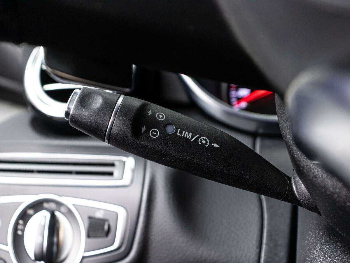 Купить Mercedes-Benz C-Класс, 2017, 77 391 км.. Фото: #19