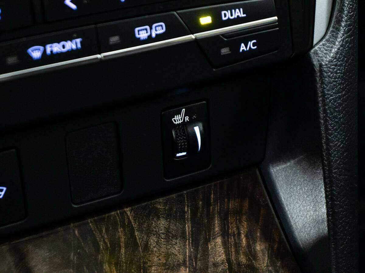 Купить Toyota Camry, 2017, 33 060 км.. Фото: #20