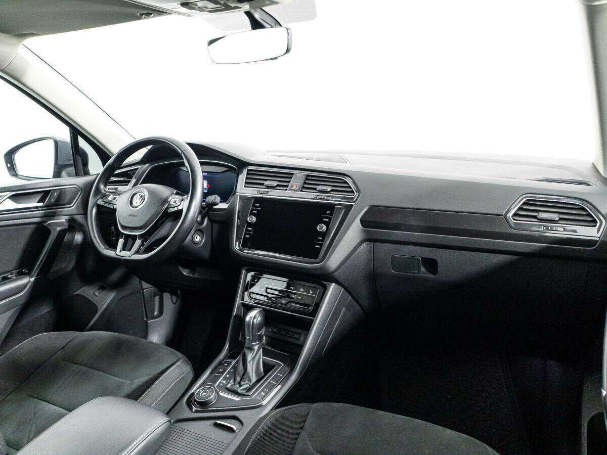 Купить Volkswagen Tiguan, 2018, 137 212 км.. Фото: #8