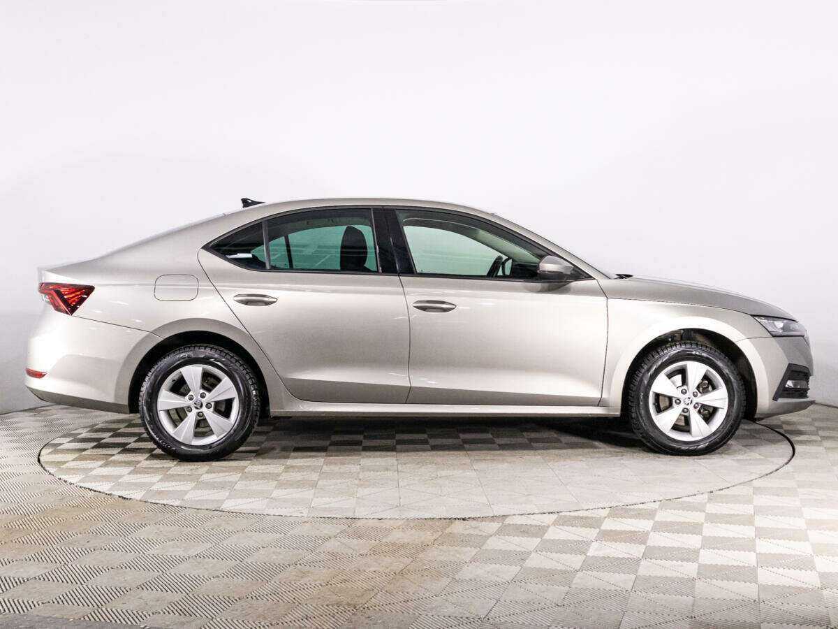 Купить Skoda Octavia, 2021, 41 779 км.. Фото: #3