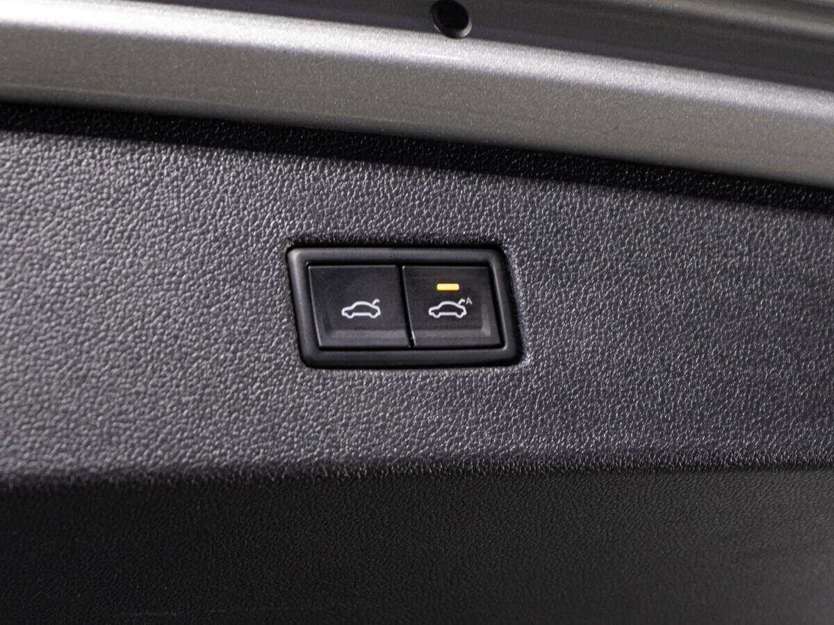 Купить Volkswagen Tiguan, 2019, 100 129 км.. Фото: #14