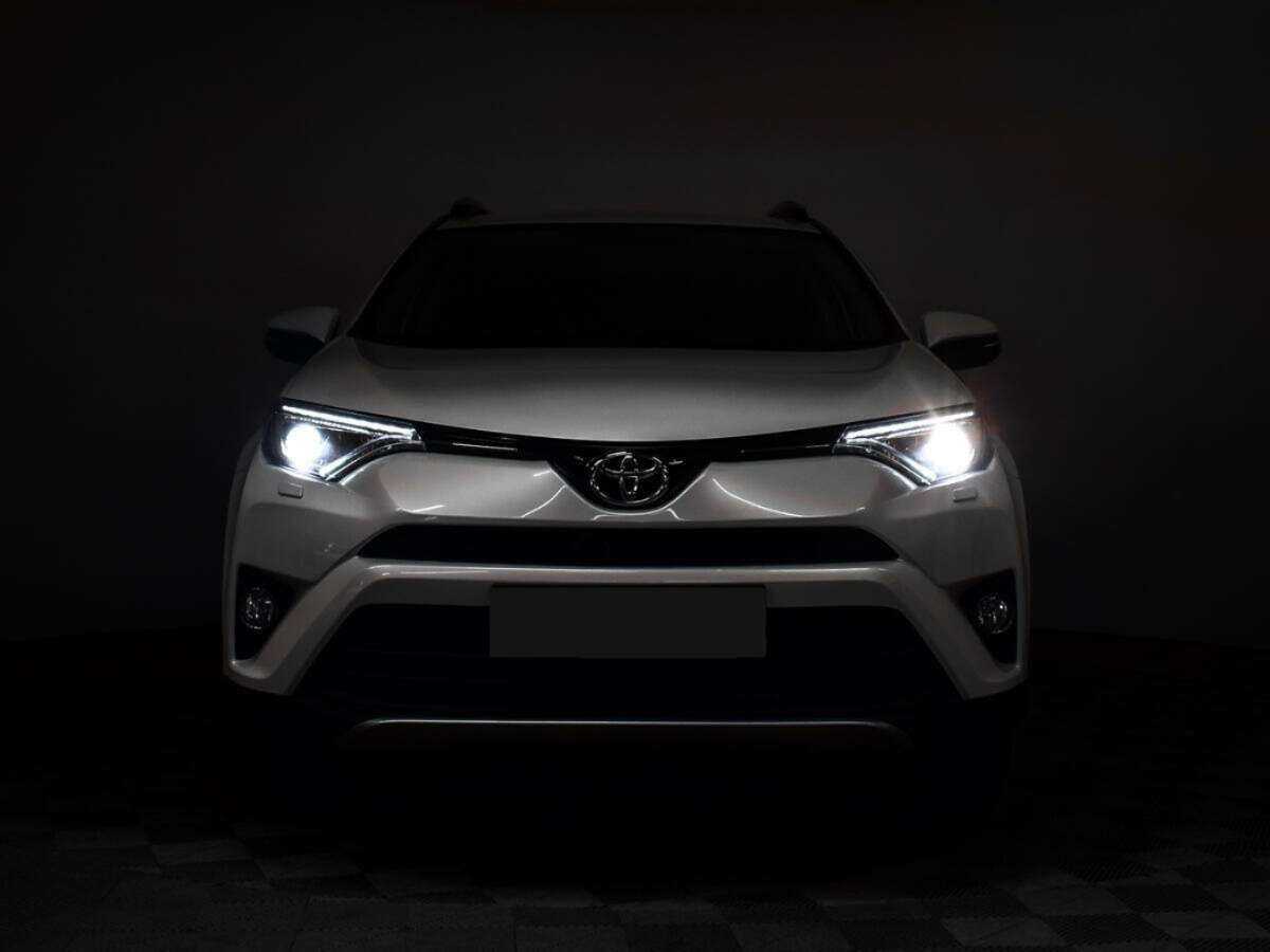 Купить Toyota RAV4, 2018, 54 526 км.. Фото: #3