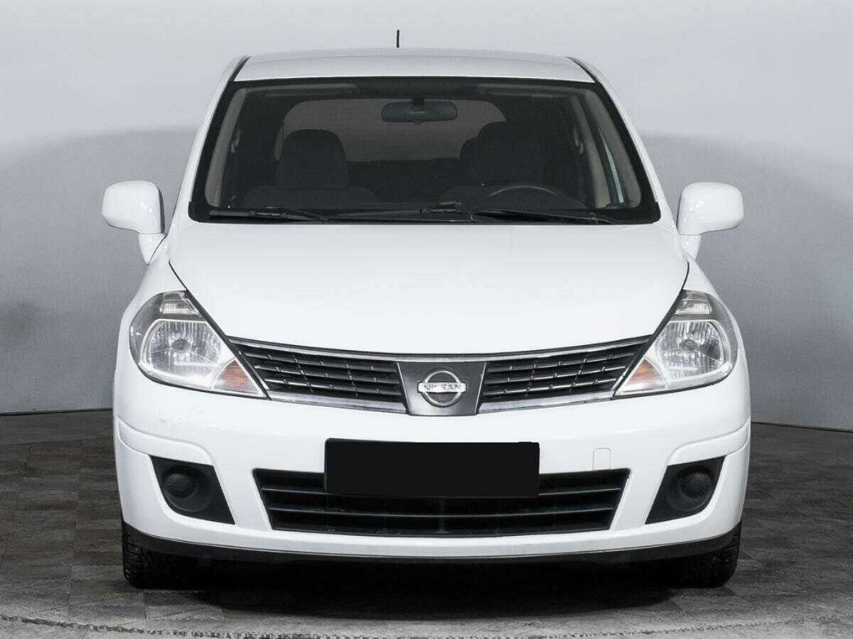 Купить Nissan Tiida, 2013, 140 737 км.. Фото: #1