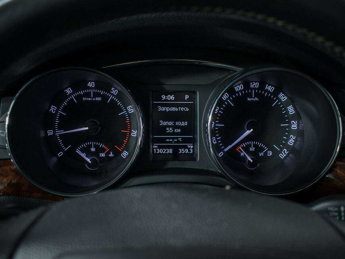 Купить Skoda Superb, 2013, 130 237 км.. Фото: #10