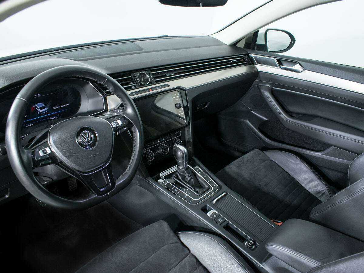 Купить Volkswagen Passat, 2017, 106 700 км.. Фото: #11