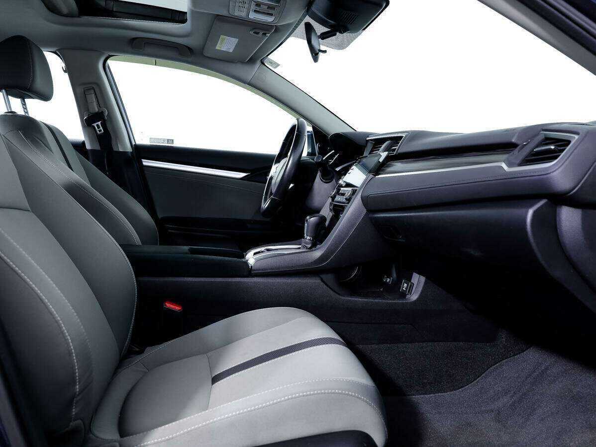 Купить Honda Civic, 2019, 26 064 км.. Фото: #10