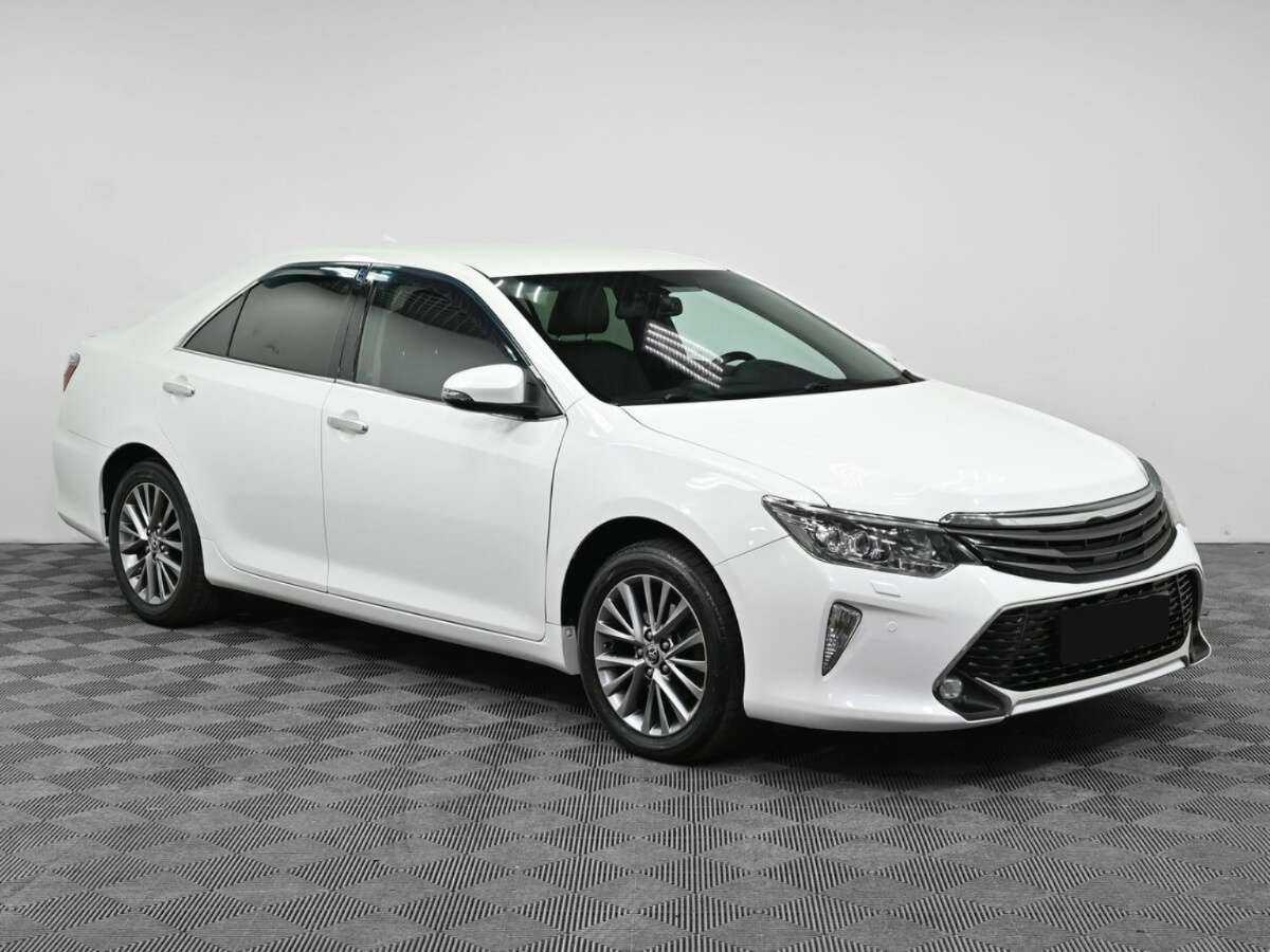 Купить Toyota Camry, 2017, 140 200 км.. Фото: #2