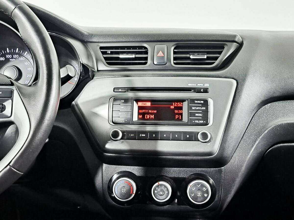 Купить Kia Rio, 2017, 127 600 км.. Фото: #10