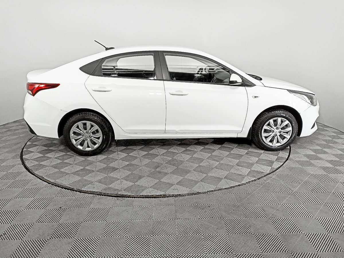 Купить Hyundai Solaris, 2019, 58 346 км.. Фото: #3