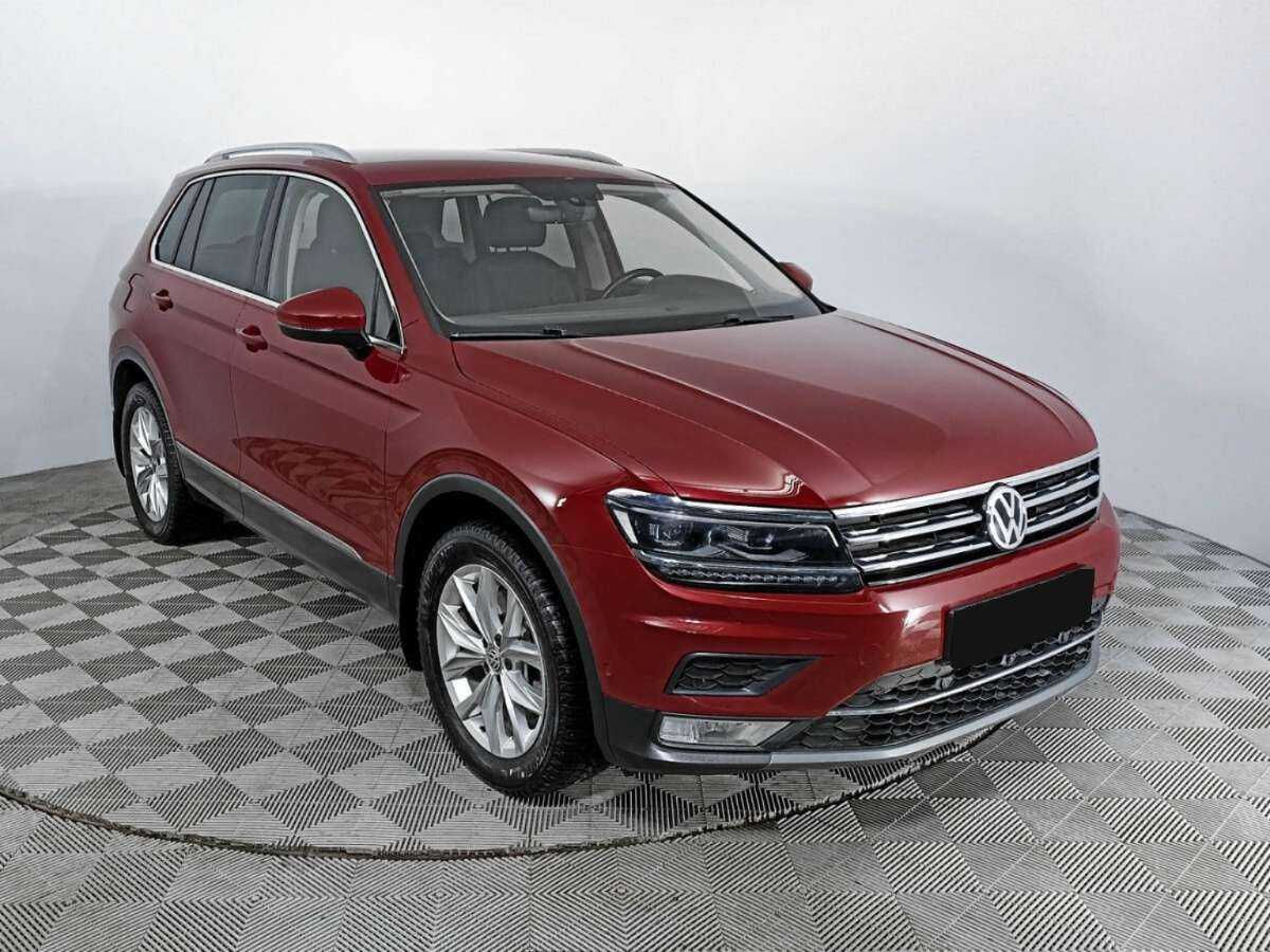 Купить Volkswagen Tiguan, 2017, 119 011 км.. Фото: #2