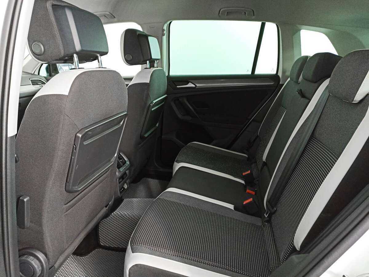 Купить Volkswagen Tiguan, 2019, 243 793 км.. Фото: #9