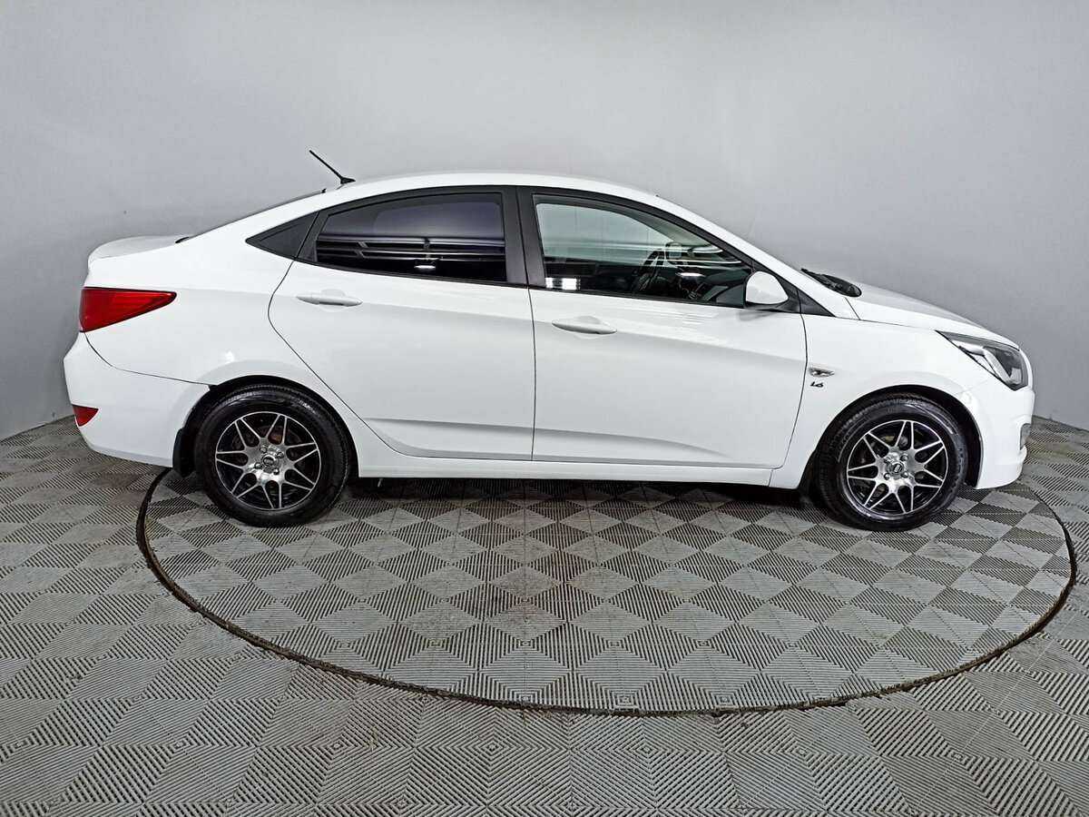 Купить Hyundai Solaris, 2015, 125 600 км.. Фото: #3