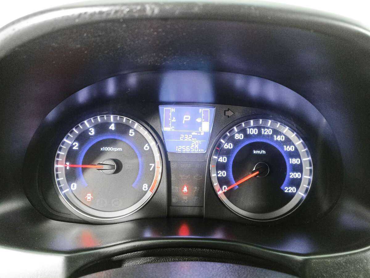 Купить Hyundai Solaris, 2015, 125 600 км.. Фото: #10