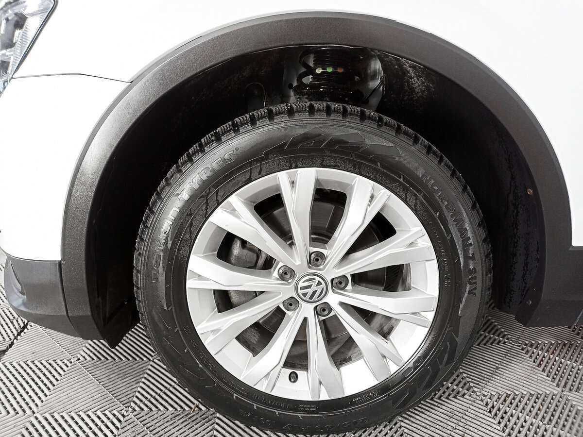 Купить Volkswagen Tiguan, 2017, 87 103 км.. Фото: #17