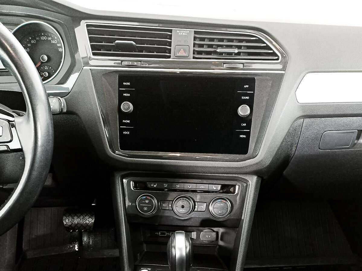 Купить Volkswagen Tiguan, 2020, 71 102 км.. Фото: #12