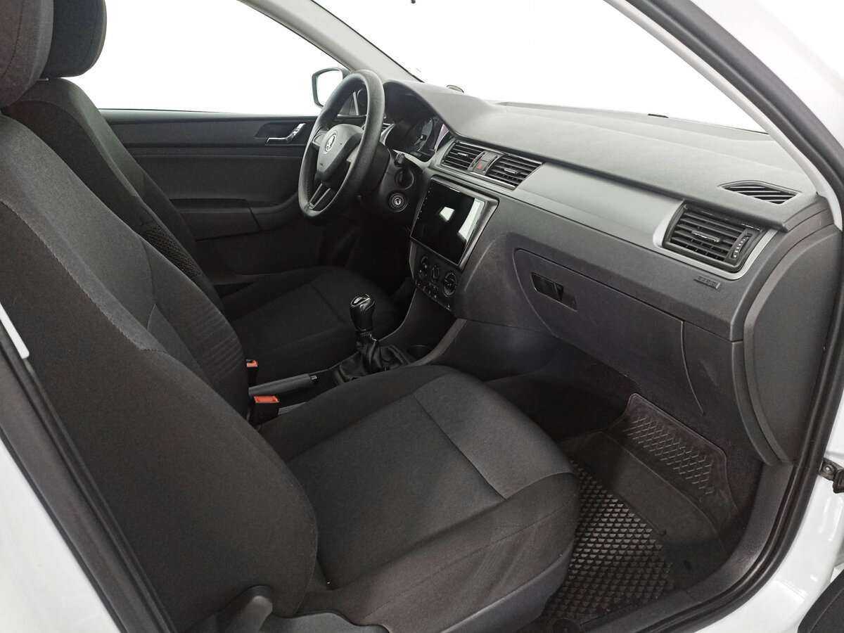 Купить Skoda Rapid, 2017, 104 863 км.. Фото: #10