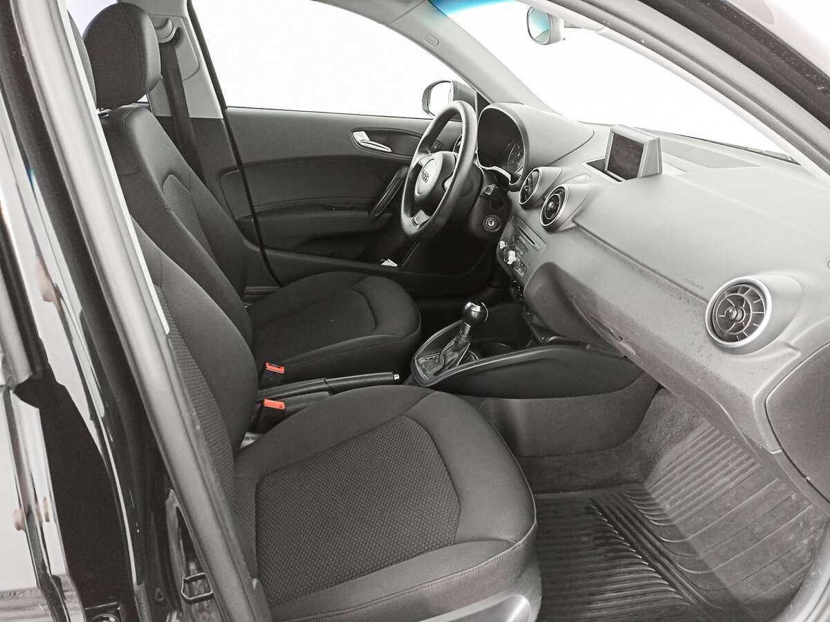 Купить Audi A1, 2012, 136 872 км.. Фото: #8