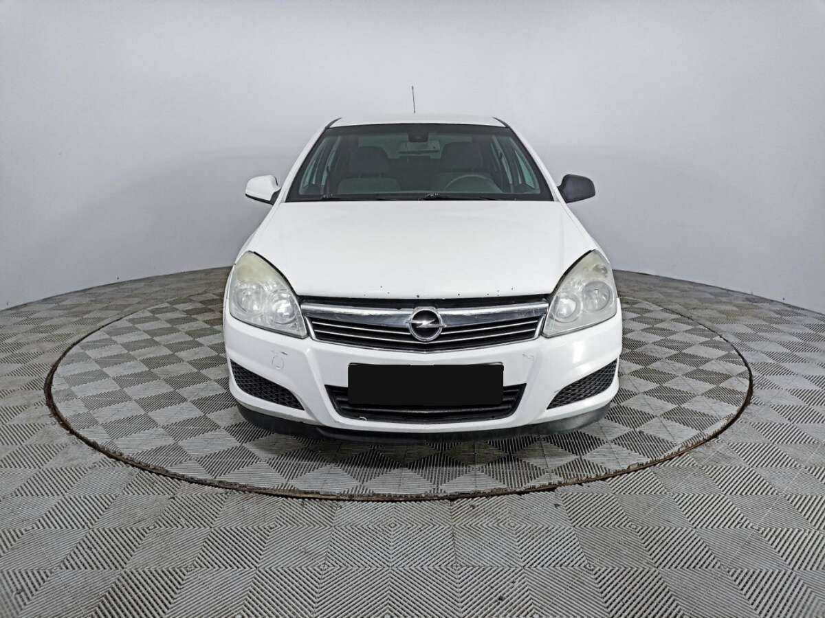Купить Opel Astra, 2013, 218 764 км.. Фото: #1