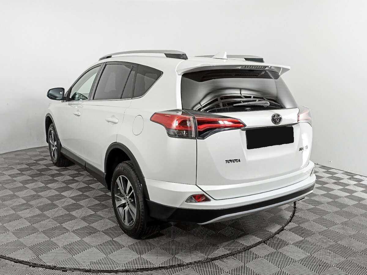 Купить Toyota RAV4, 2019, 89 402 км.. Фото: #6