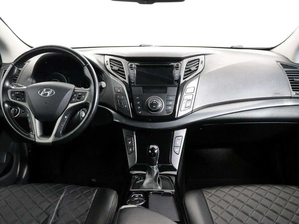 Купить Hyundai i40, 2015, 106 300 км.. Фото: #12