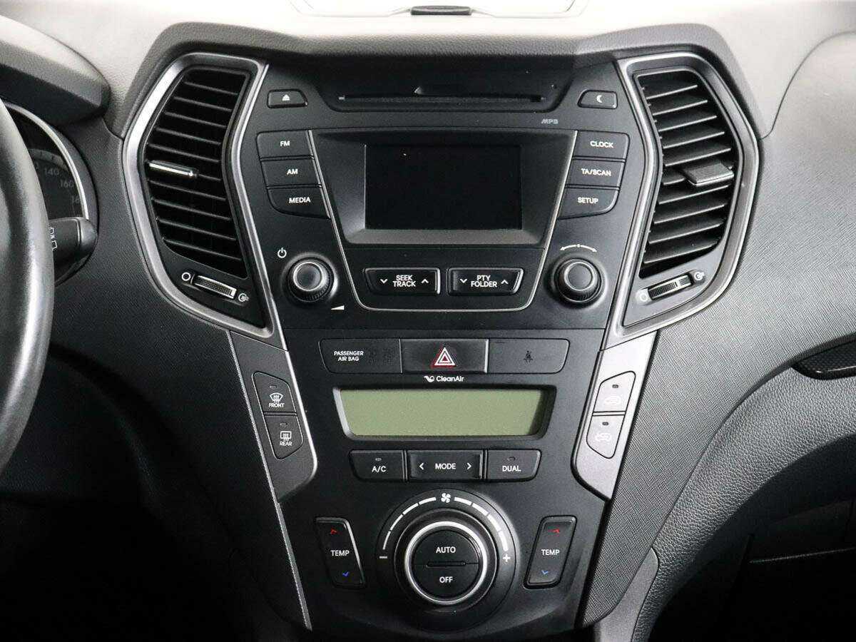 Купить Hyundai Santa Fe, 2015, 68 438 км.. Фото: #10