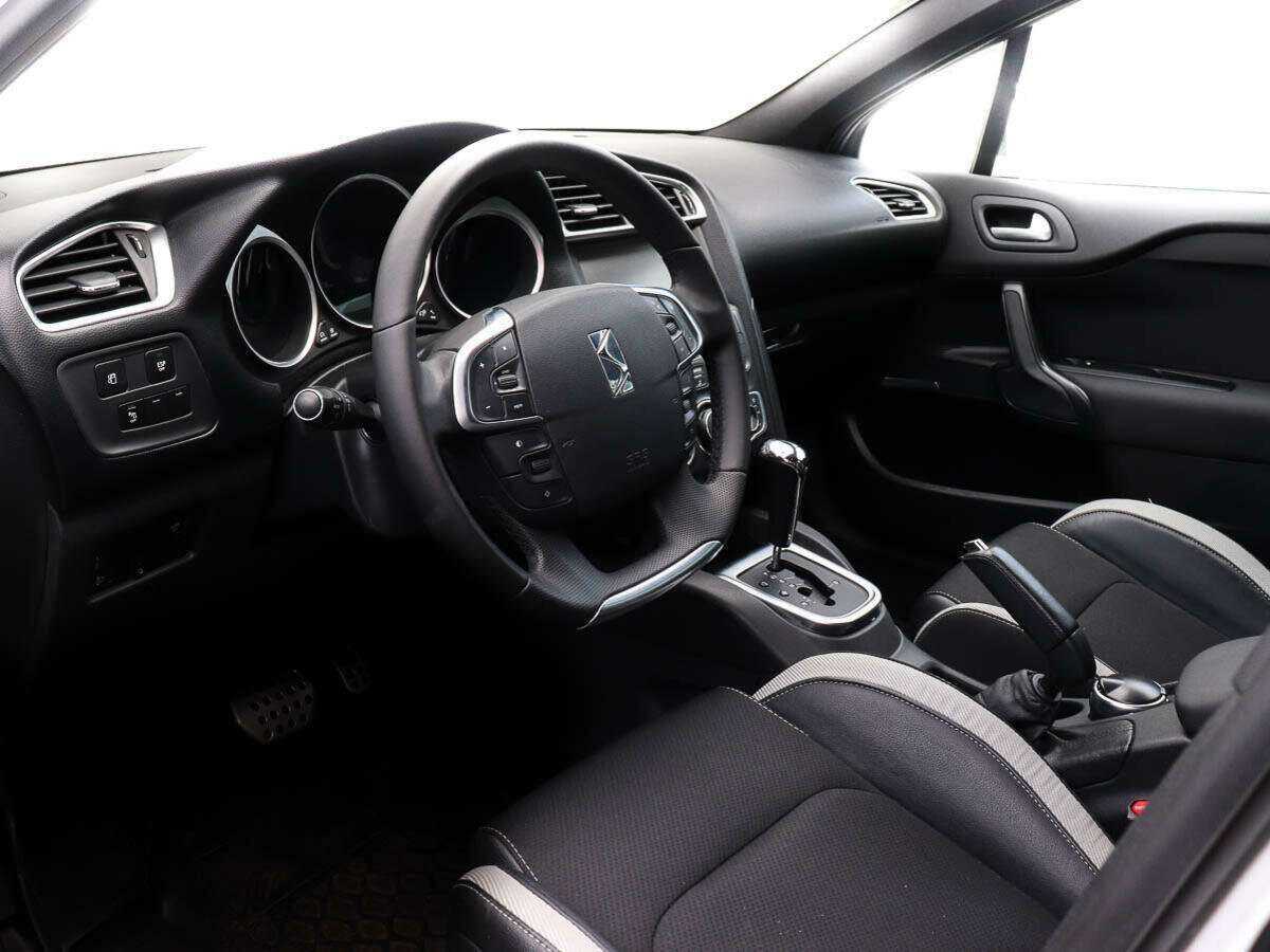 Купить Citroen DS4, 2013, 120 800 км.. Фото: #7