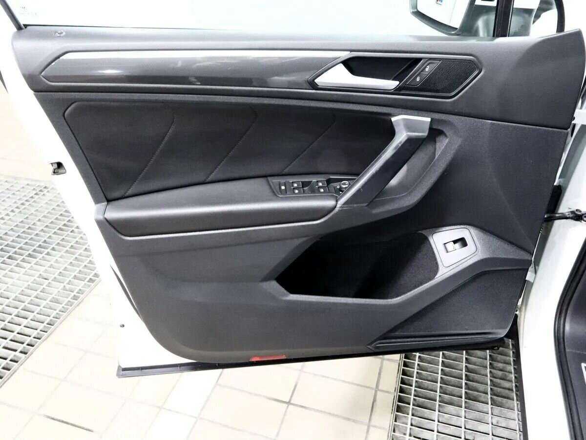 Купить Volkswagen Tiguan, 2020, 88 000 км.. Фото: #10