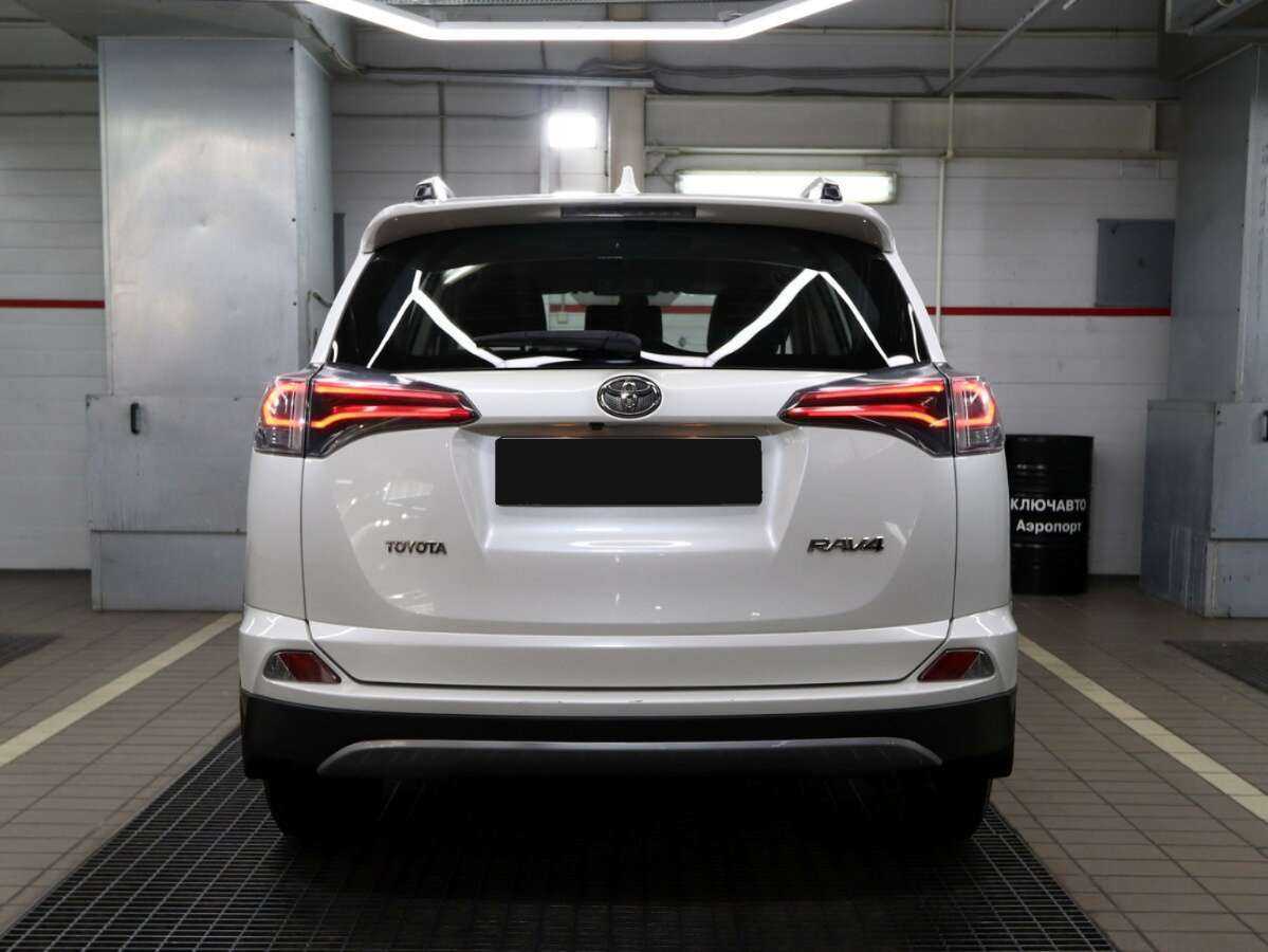 Купить Toyota RAV4, 2017, 143 000 км.. Фото: #3