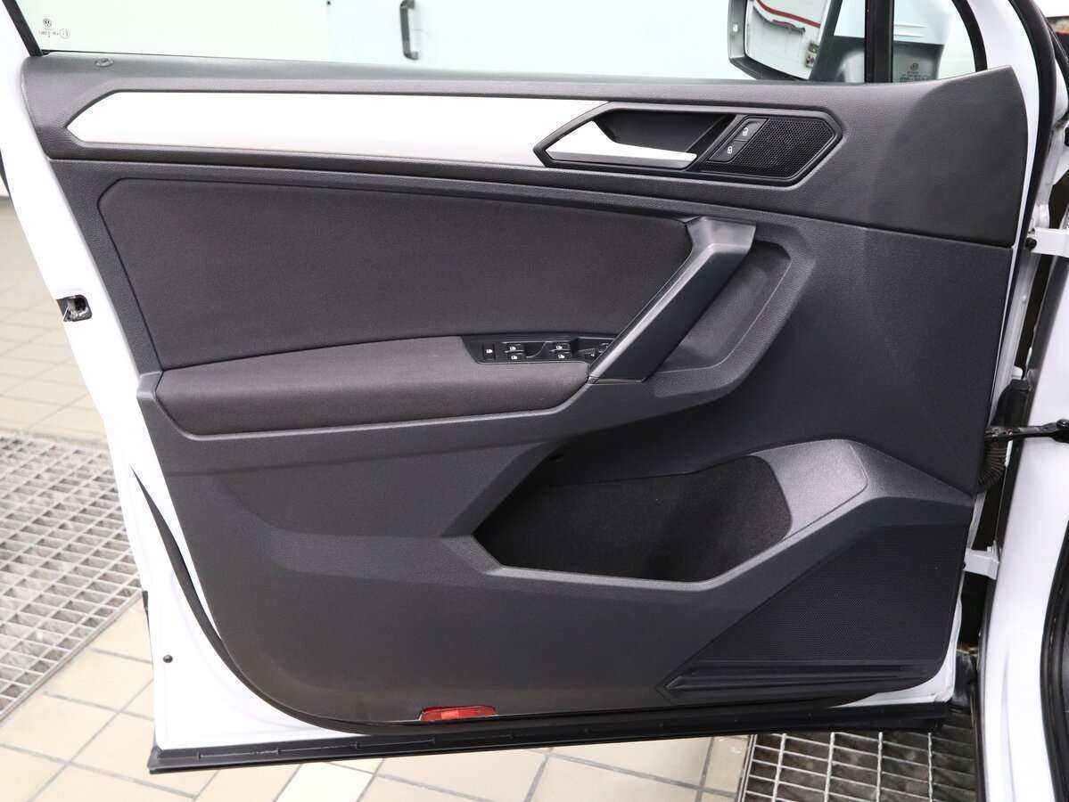 Купить Volkswagen Tiguan, 2019, 137 000 км.. Фото: #4