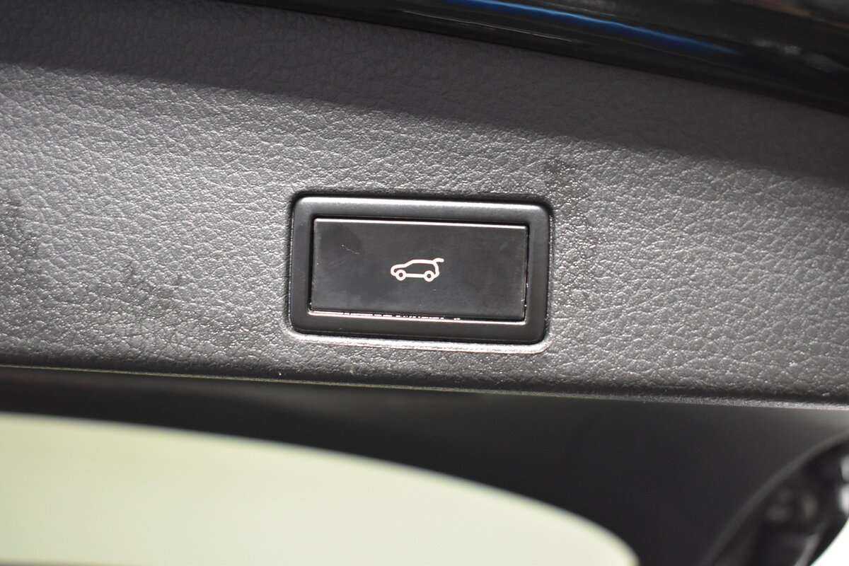 Купить Volkswagen Touareg, 2013, 157 512 км.. Фото: #8