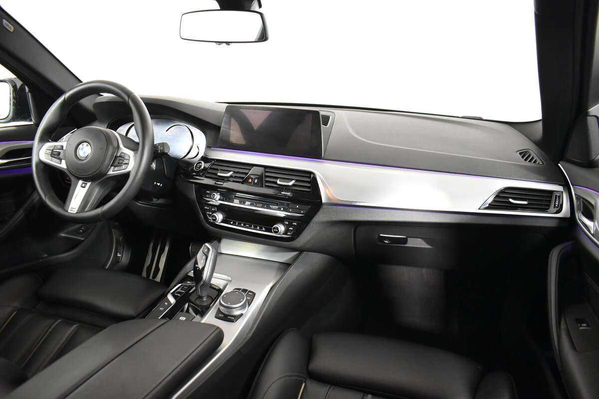 Купить BMW 5 серии, 2018, 177 000 км.. Фото: #11