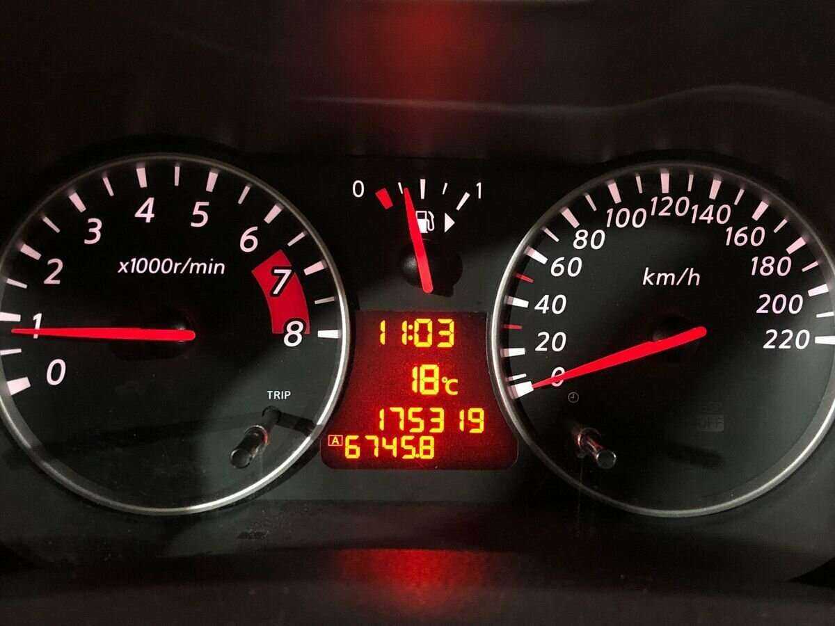 Купить Nissan Note, 2013, 175 317 км.. Фото: #11