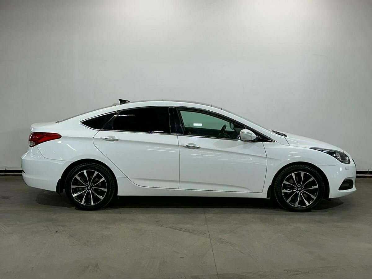 Купить Hyundai i40, 2015, 107 484 км.. Фото: #3