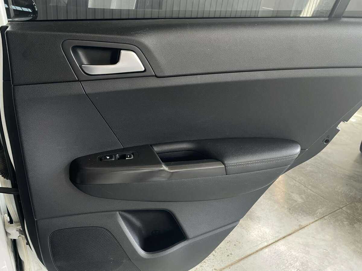 Купить Kia Sportage, 2017, 116 980 км.. Фото: #23